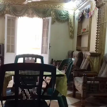 A 3-Br Apt W Fp, Gv & 20 Min To The Sea & Muntazah Alexandria Exterior photo