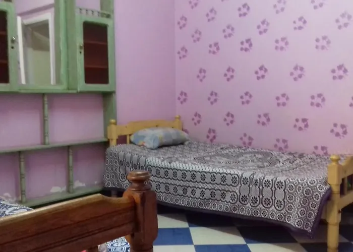 A 3-Br Apt W Fp, Gv & 20 Min To The Sea & Muntazah