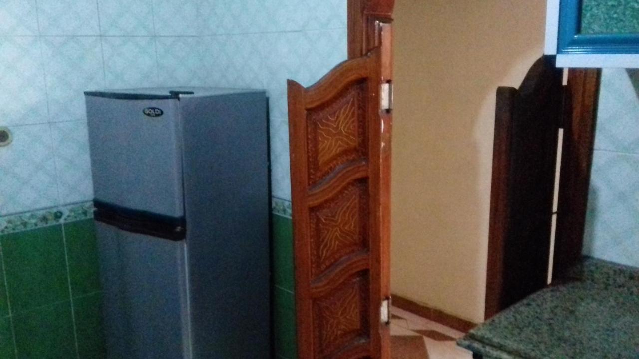 Apartament A 3-br W Fp, Gv & 20 Min To The Sea & Muntazah Aleksandria